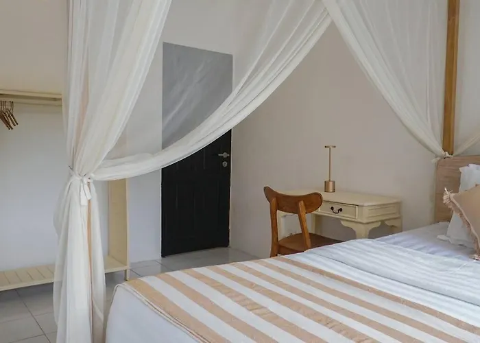 Villa J4